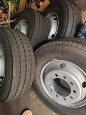 pneumatici per rimorchi