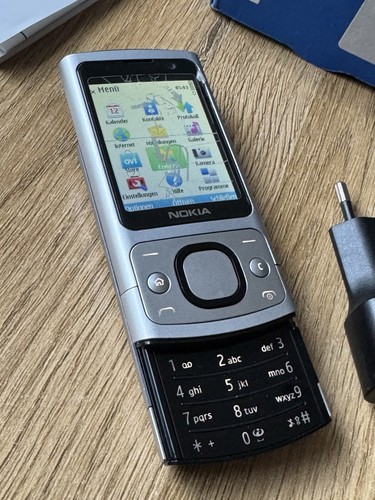 Nokia 6700 slide - , argento