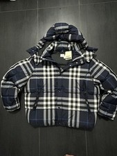 Burberry Puffer jacket Night