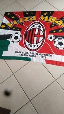 BELLISSIMA BANDIERA DEL MILAN  CON LETTERE ADESIVE AGGIUNTE CLUB CASTEL GOFFREDO