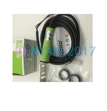 Interruttore fotoelettrico