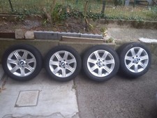 Vendo cerchi in lega BMW 205/55/R16 con gomme da usare ancora per poco , i cerch