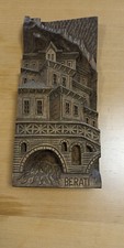 Berat - Albania scultura artigianale 35x16 da appendere