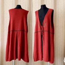 Gilet ricamato in maglia