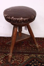 Sedia sgabello treppiedi in