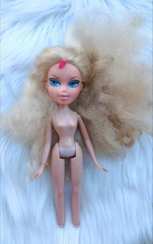 Bratz vintage doll 2006 desert - doll,