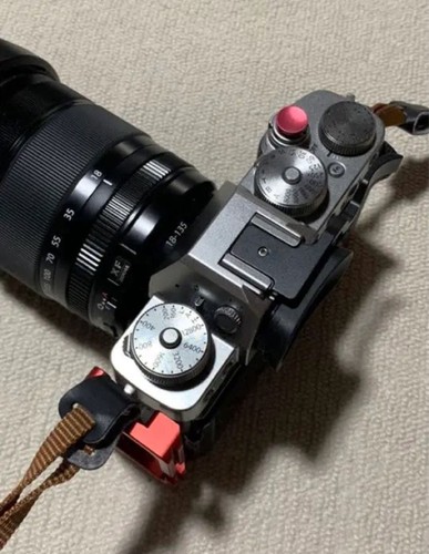 FUJIFILM