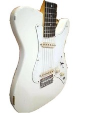 FENDER BULLET DELUXE VINTAGE