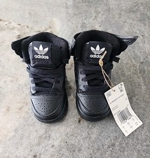 Adidas Jeremy Scott x Wings