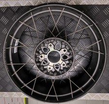 Ruota posteriore a raggi usata
