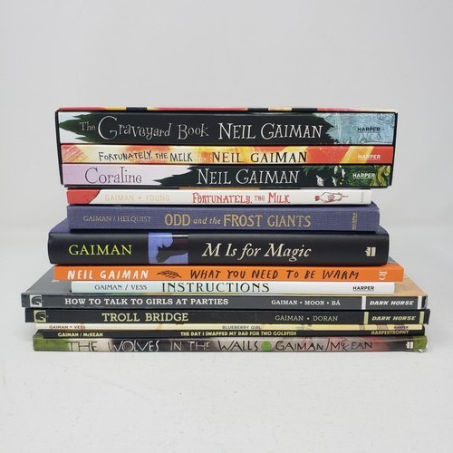 Neil gaiman book lot - book,