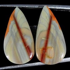 Coppia Di Cabochon Di Giada