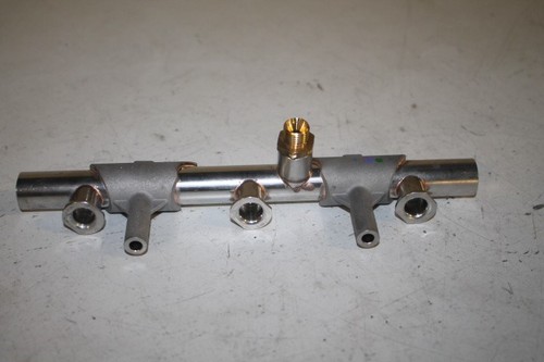 Distributore carburante audi - distributore,