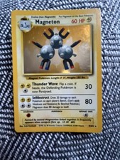 Pokémon TCG Magneton Holo