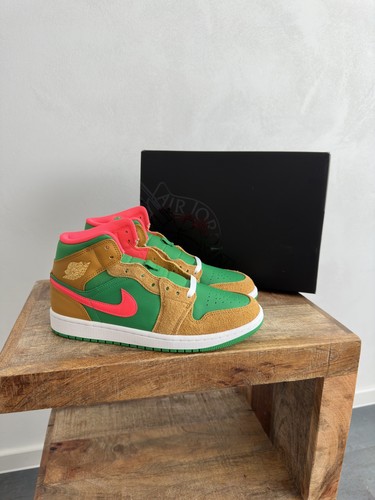 Nike air jordan mid - nike, 1