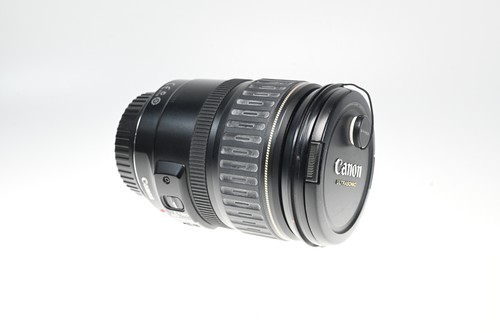 Canon 135 5 - canon, is