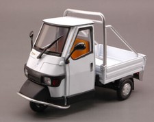 APE Piaggio Cross 50 1:18