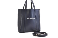 Autentica borsa a tracolla BALENCIAGA tutti i giorni 2 vie XXS pelle blu navy 3642N