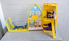 LA GRANDE CASA DI PEPPA PIG. PRODUZIONE GIOCHI PREZIOSI DEL 2013