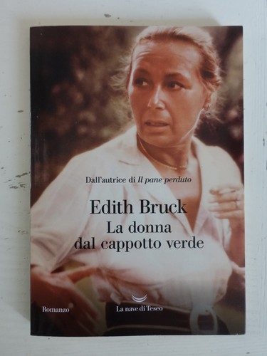 Donna dal cappotto verde - dal,