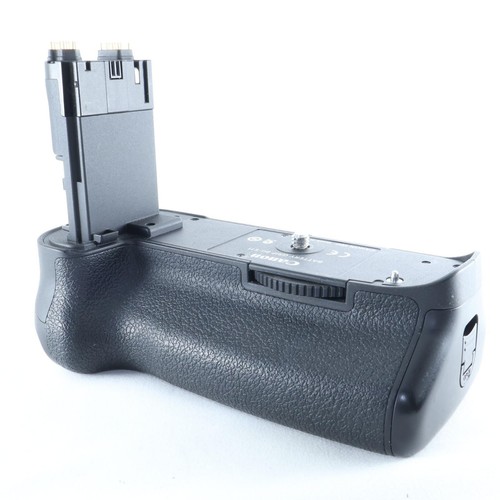 Canon e11 battery grip - canon, bg-e11