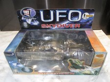 Product Enterprise UFO Skydiver 11.5" Diecast