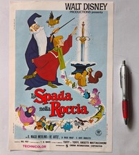 PICCOLA LOCANDINA LA SPADA NELLA ROCCIA The sword in the stone walt disney C1