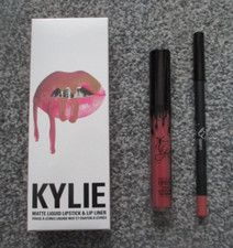 KYLIE JENNER VELVET MATTE