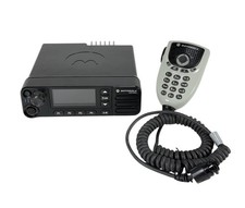 Motorola XPR 5550 MotoTRBO UHF