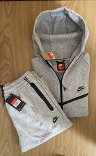 tuta nike tech uomo