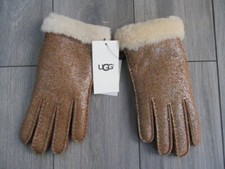 UGG AUSTRALIA SHEEPSKIN &