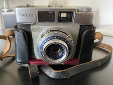 Vecchia macchina fotografica DACORA COLORA con custodia in pelle