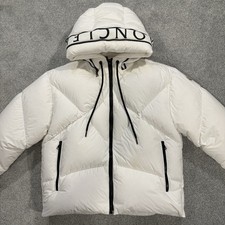Giubbotto donna Moncler Estom