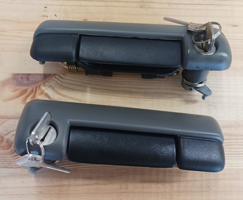 Coppia maniglia porta - coppia,