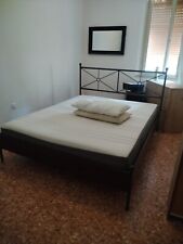 letto matrimoniale usato Con Doghe E Comodino