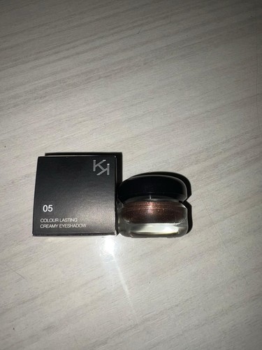 Color lasting creamy eyeshadow - color,