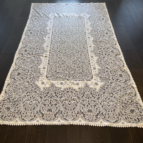 Tovaglia vintage pizzo