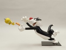 SYLVESTER + TWEETY LEBLON