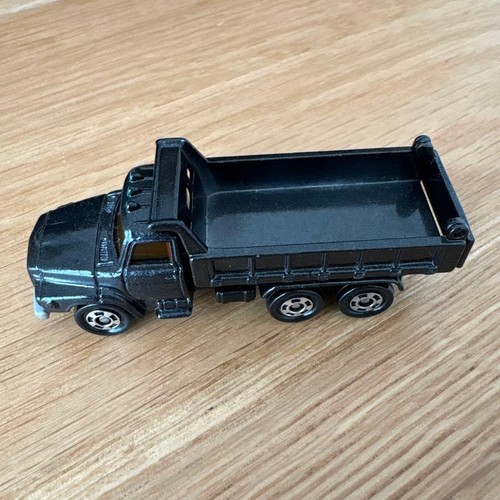 Dumper diesel tomica - tomica, nissan