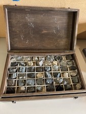 Collezione di Rocce In Cassetta