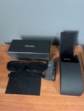 occhiale da sole prada