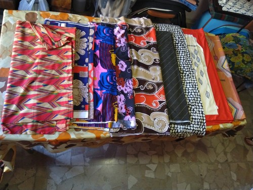 Stock tessuti cotone fantasia