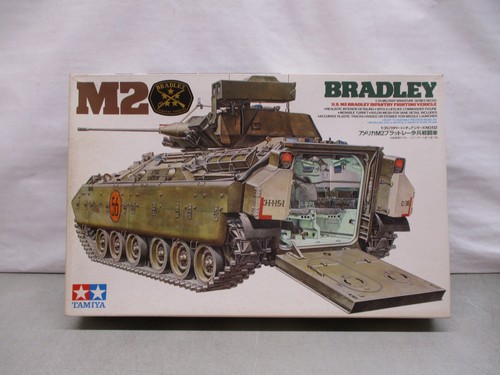 Tamiya bradley ifv 35 - m2,