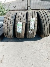 gomme 225 70 R15 C ,  nuove.