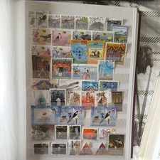 COLLEZIONE DI FRANCOBOLLI