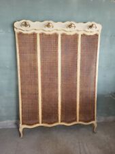 Appendiabiti Da Parete Stile