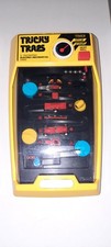 TRICKY TRAPS by TOMY Gioco