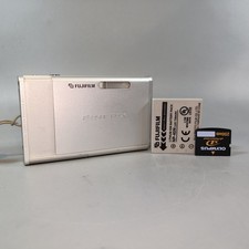 Fujifilm Finepix Z1 fotocamera digitale 5,1 mp Ccd - corpo in metallo con scheda XD - testata 