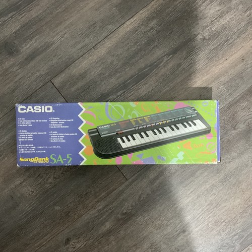Keyboard tastiera musicale - tastiera,