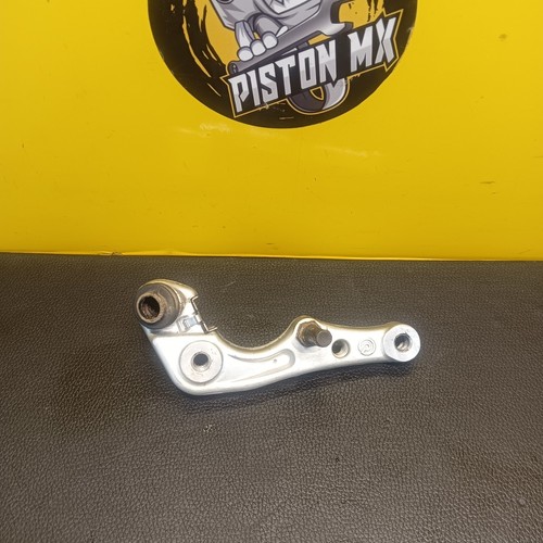 Supporto pinza freno anteriore - pinza,
